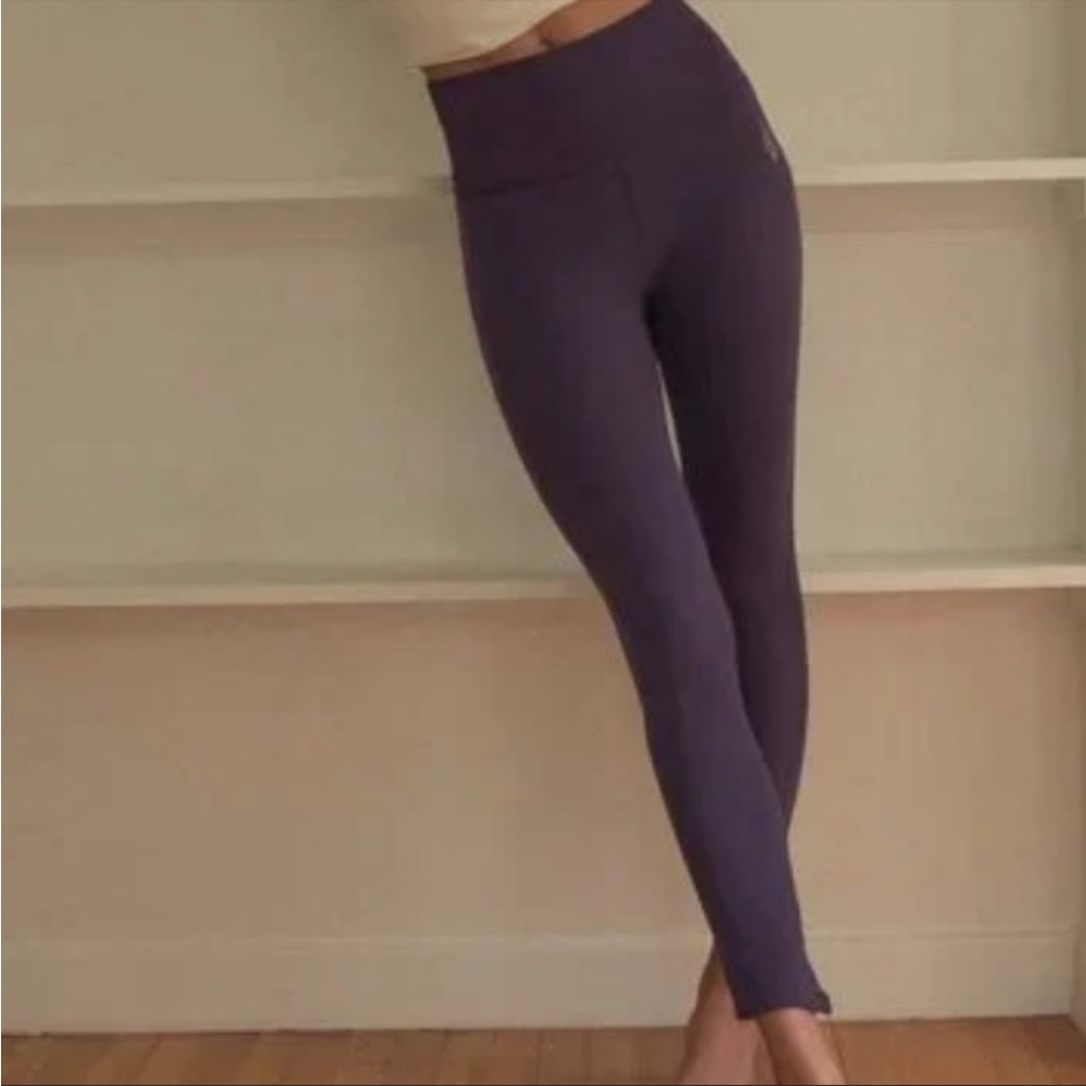 NWT Free Throw Legging